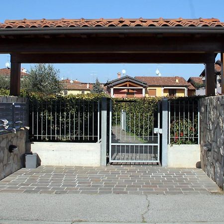 Casa Vacanze Da Riki Appartamento 2 Peschiera del Garda Exterior foto