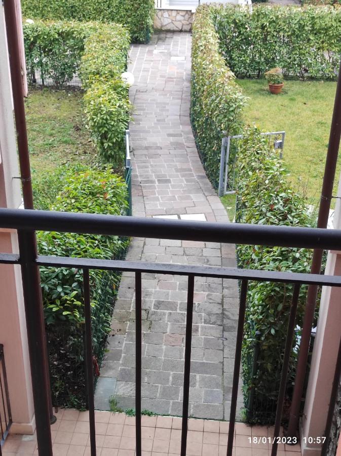 Casa Vacanze Da Riki Appartamento 2 Peschiera del Garda Exterior foto