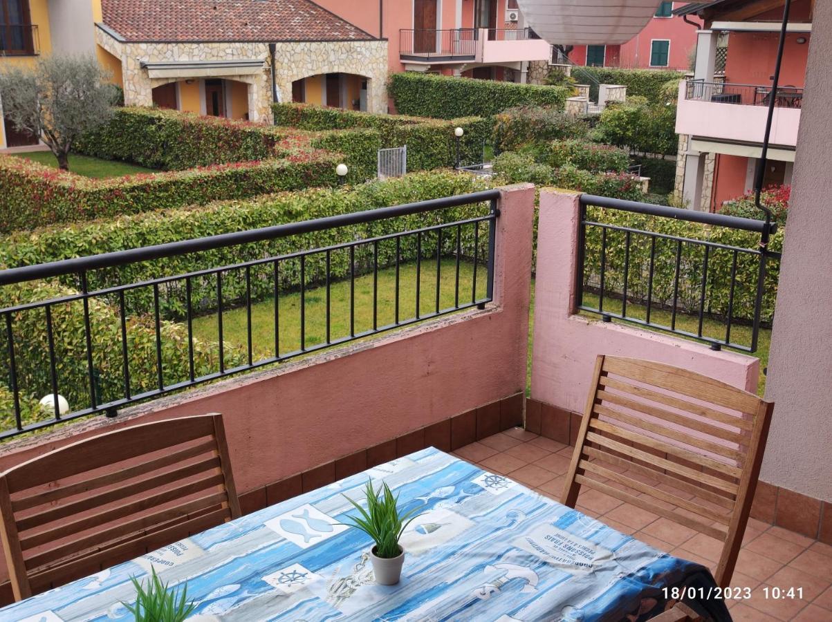 Casa Vacanze Da Riki Appartamento 2 Peschiera del Garda Exterior foto