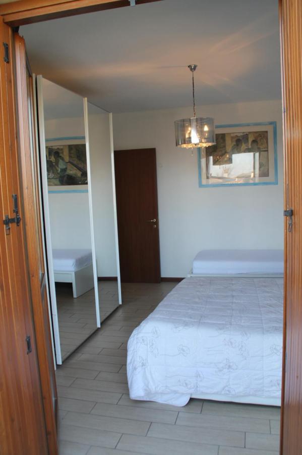 Casa Vacanze Da Riki Appartamento 2 Peschiera del Garda Exterior foto